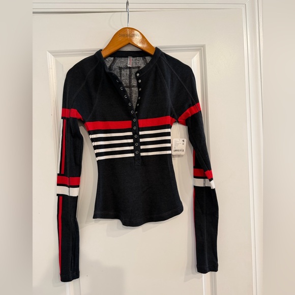 Free People Black and Red Striped Long Sleeve Top 🔥 - Picture 1 of 4